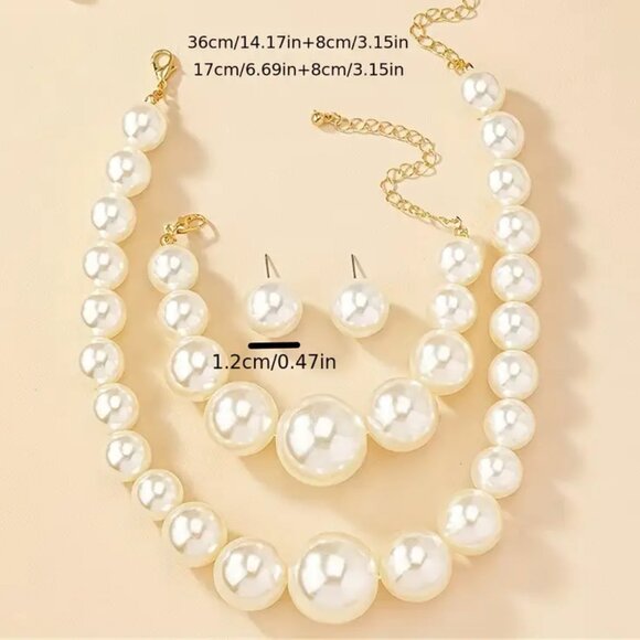 JEWELRY SET - Picture 2 of 3